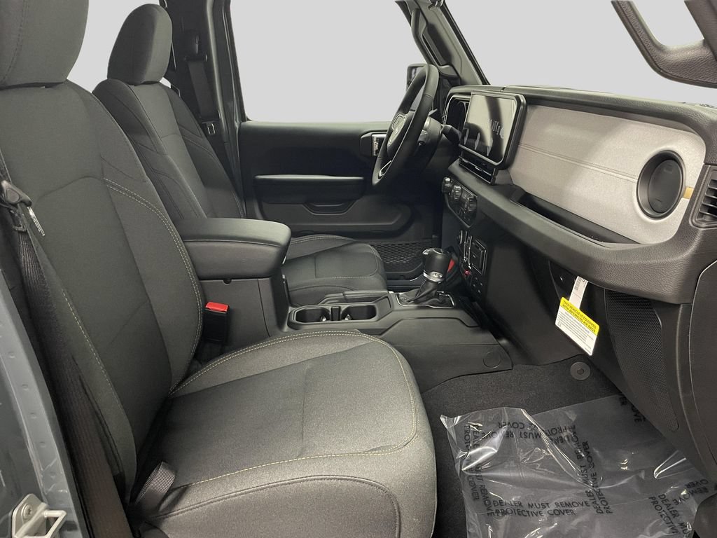 New 2026 Jeep Gladiator Sport AWD/4WD image 10