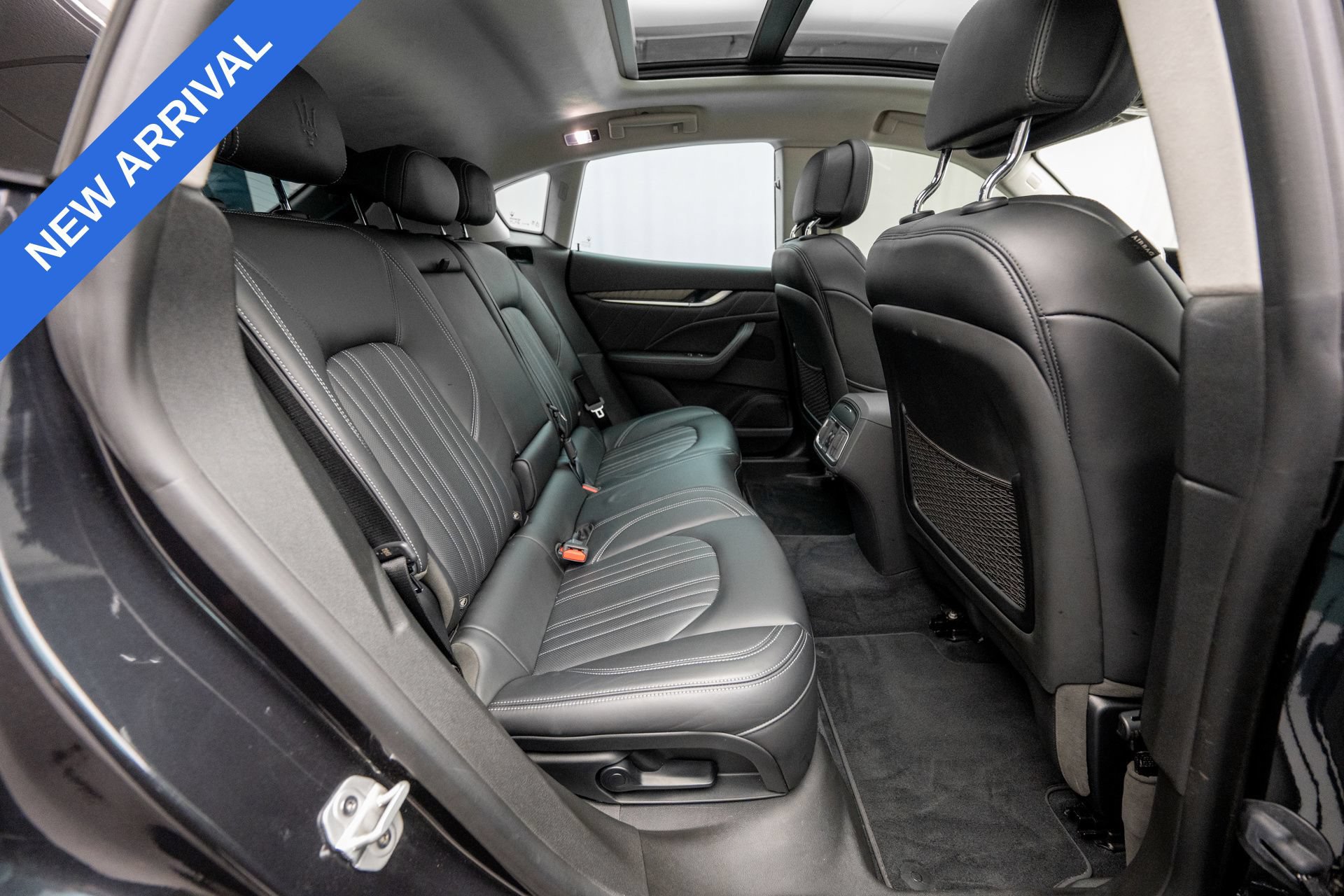 Used 2022 Maserati Levante GT AWD/4WD image 16