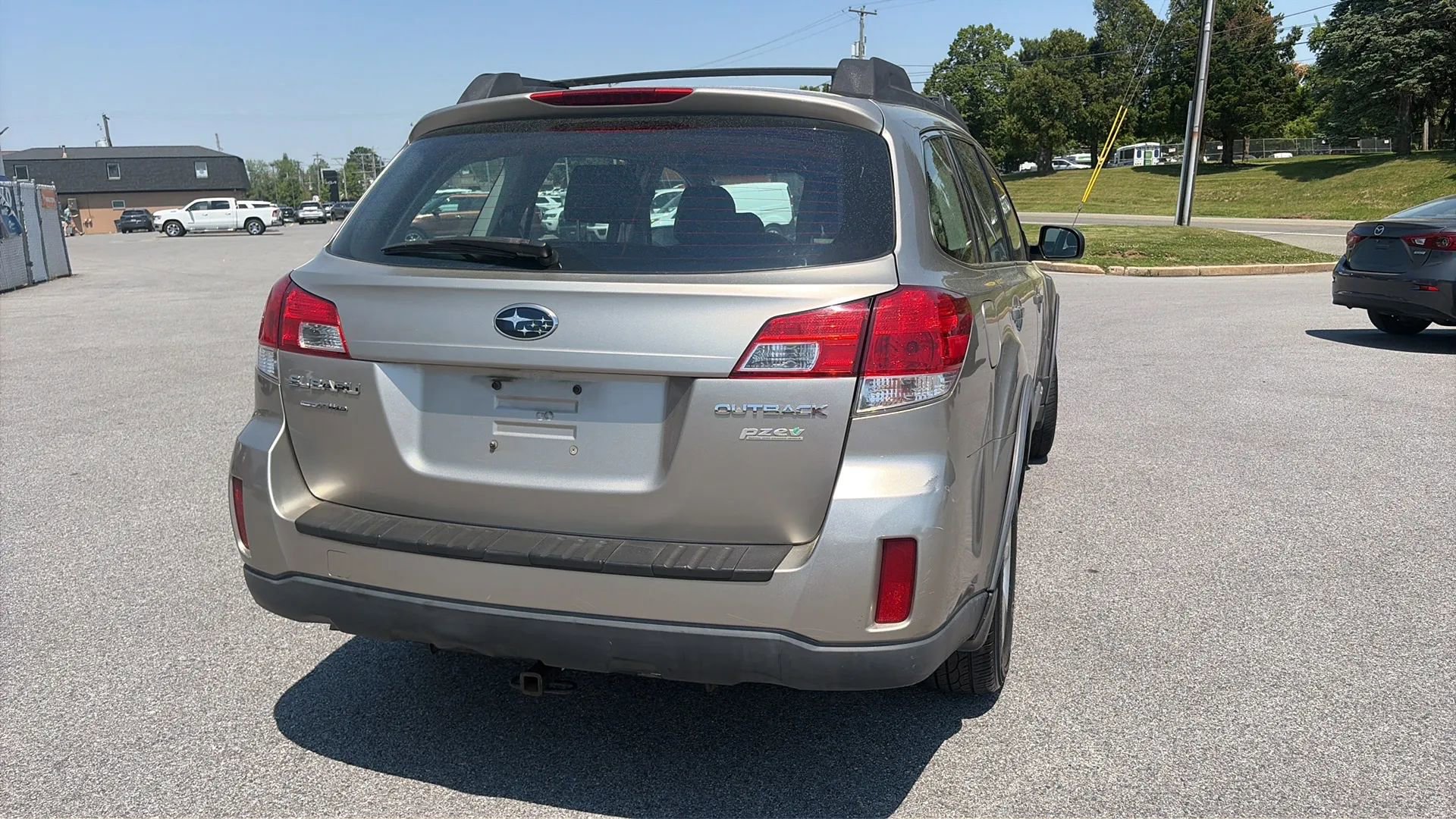 Used 2014 Subaru Outback 2.5i w/ Popular Package #1A AWD/4WD image 7