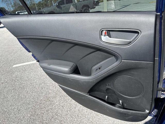 Used 2018 Kia Forte LX w/ LX Rear Camera Package image 9