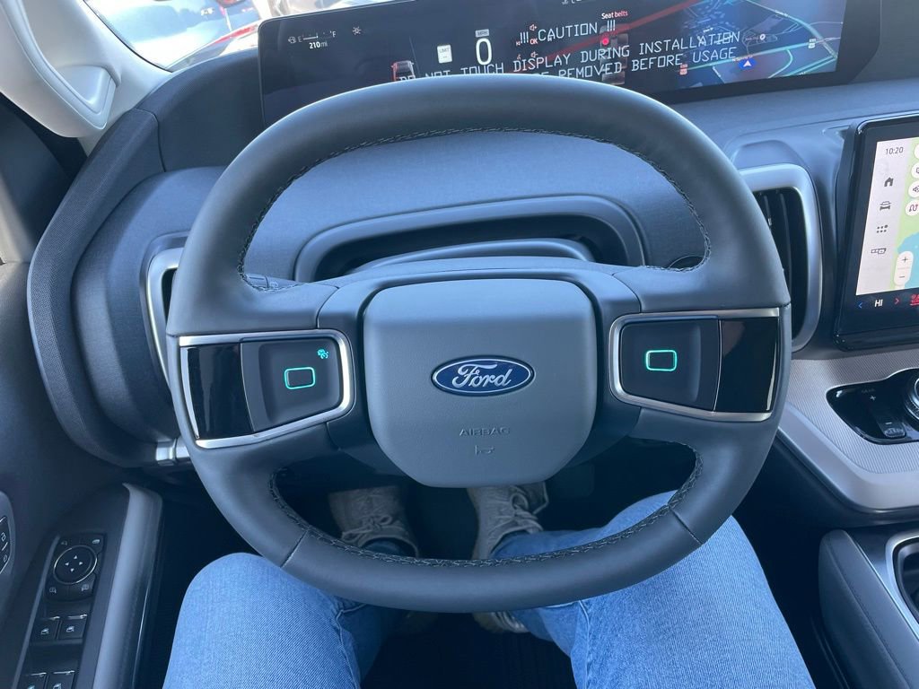 New 2026 Ford Expedition Active image 31