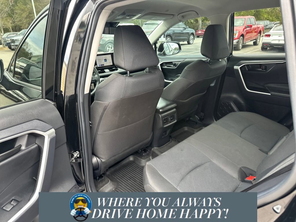 Used 2024 Toyota RAV4 LE image 26