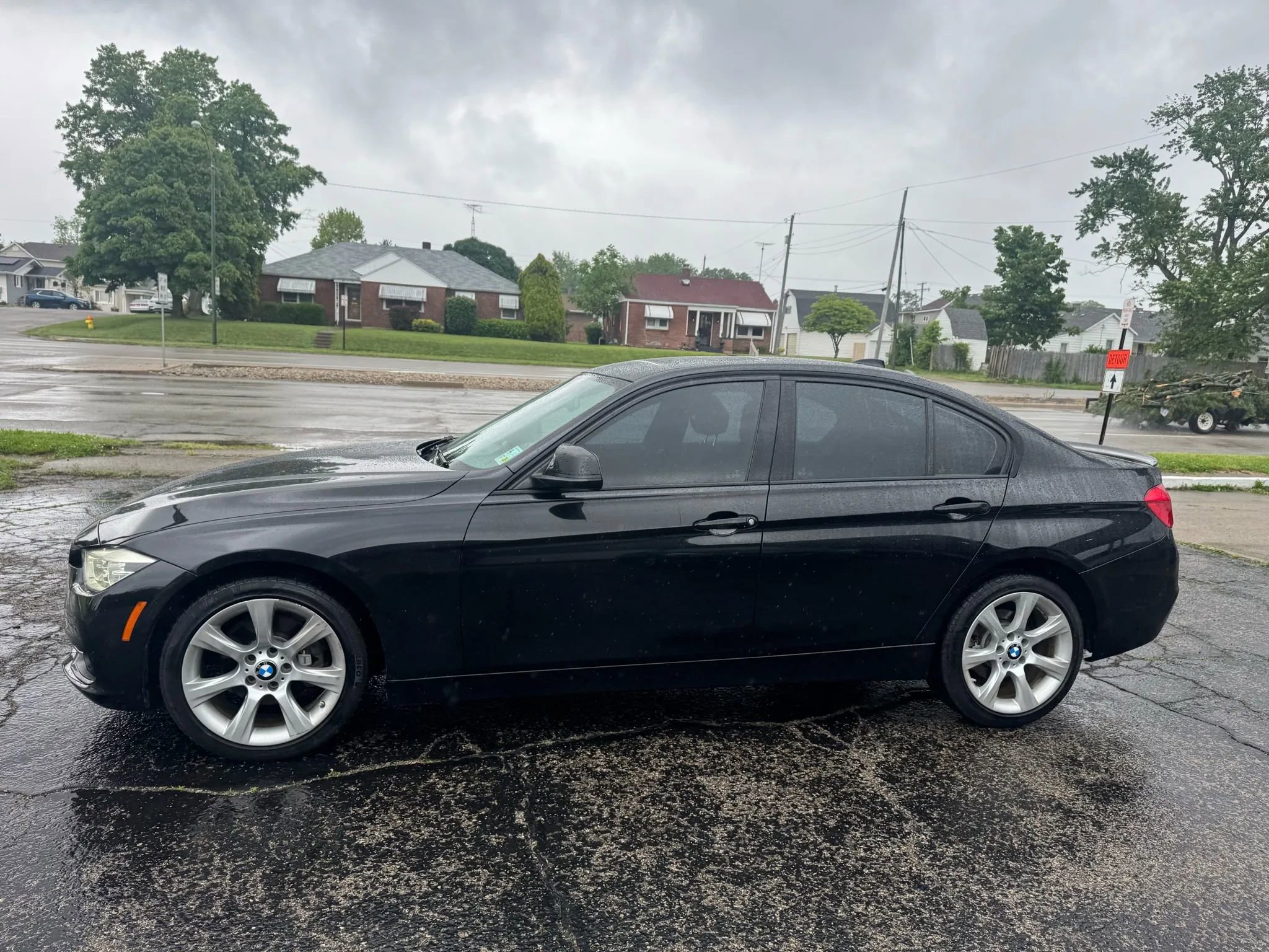 Used 2016 BMW 328i Sedan image 2