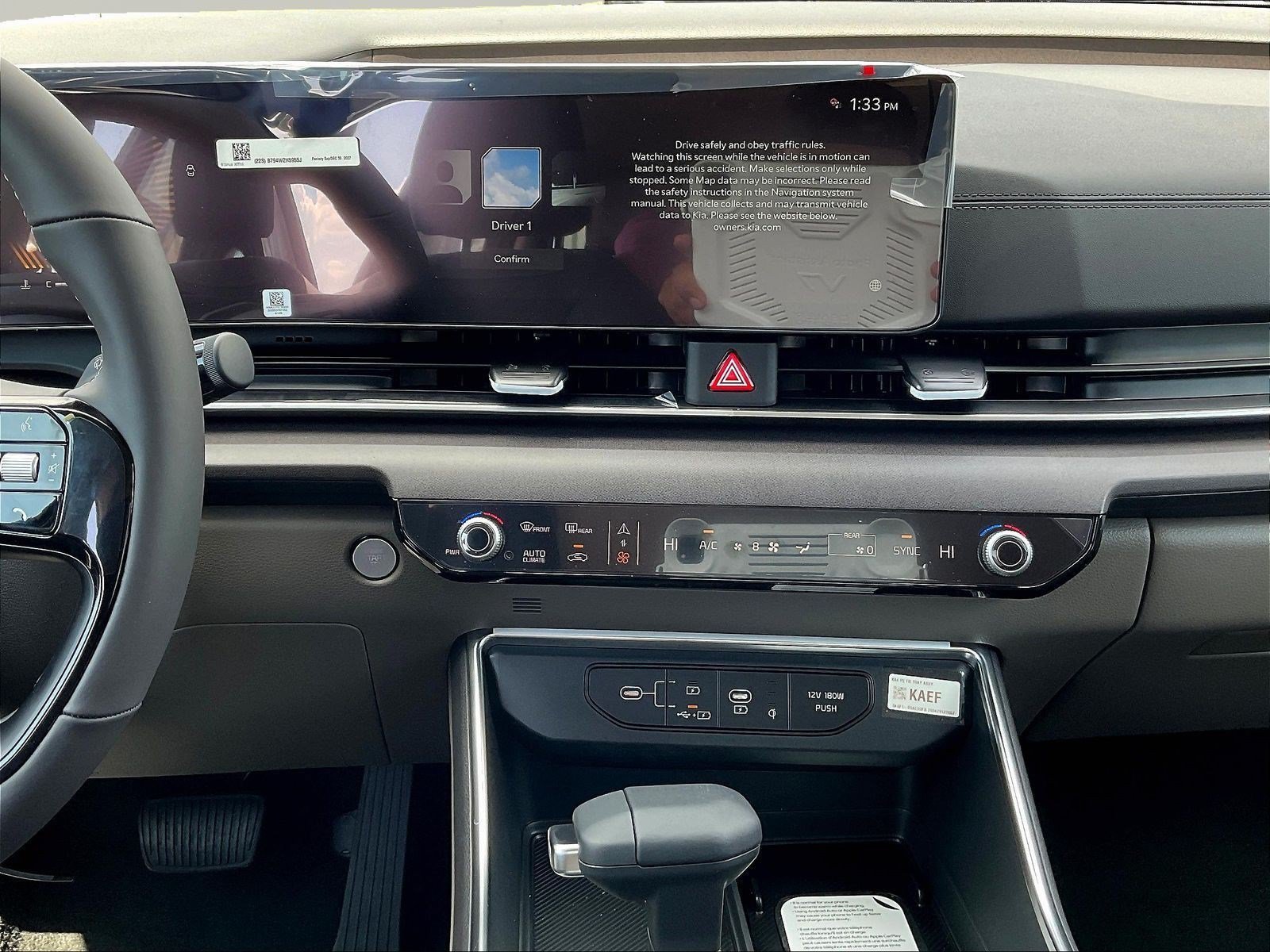 New 2027 Kia Carnival EX FWD image 11