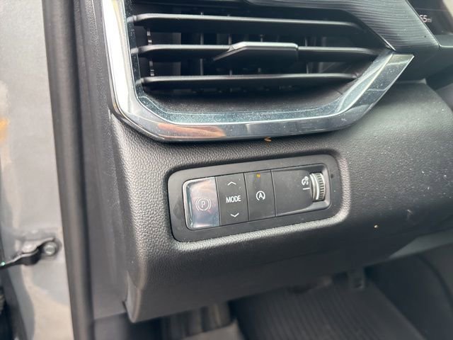 Used 2024 GMC Acadia Elevation w/ Luxury Package image 18