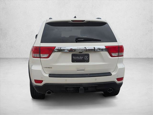 Used 2011 Jeep Grand Cherokee Laredo image 7