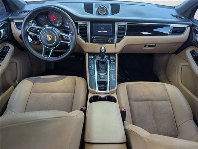 Used 2018 Porsche Macan image 19