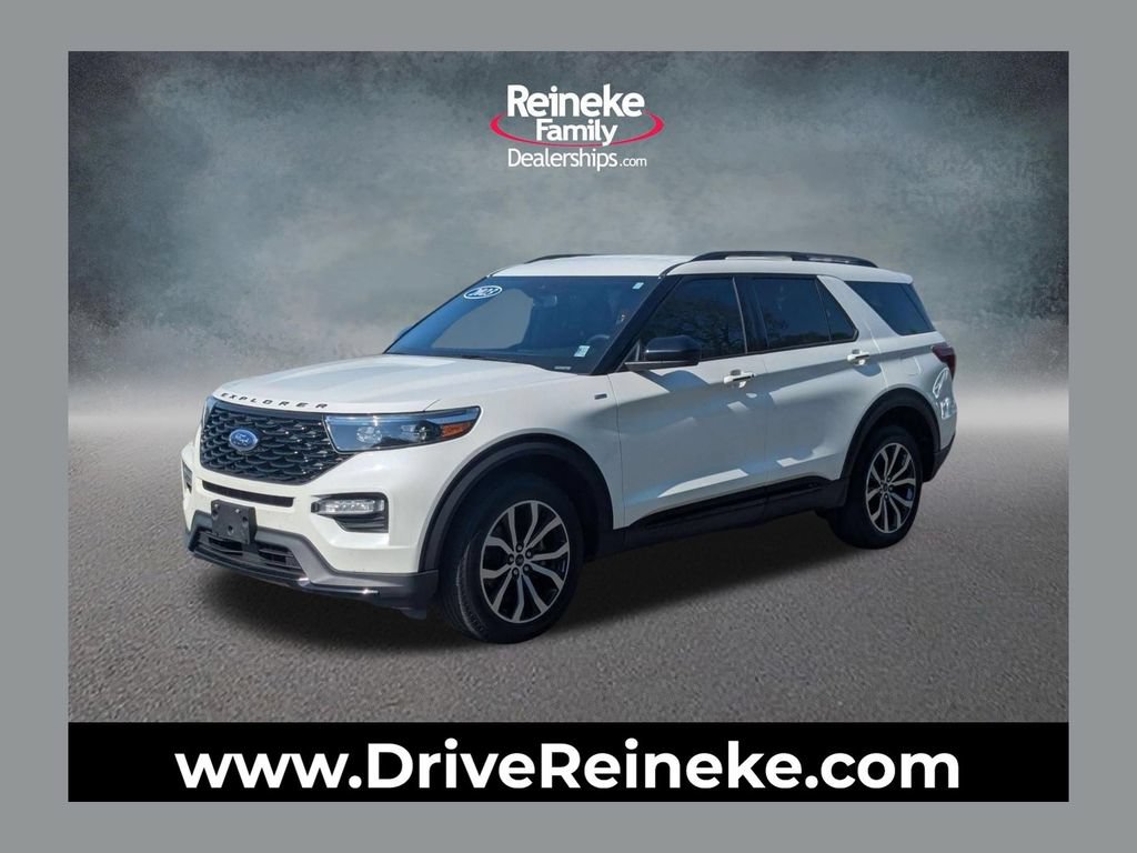 Used 2023 Ford Explorer ST-Line w/ Class IV Trailer Tow Package