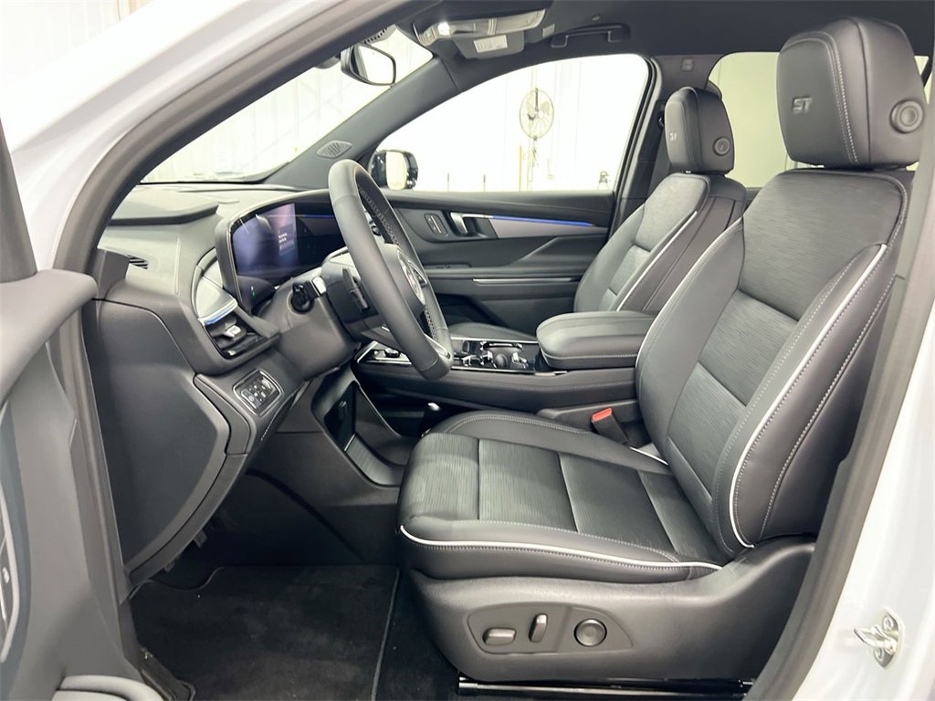 New 2026 Buick Enclave Sport Touring image 19