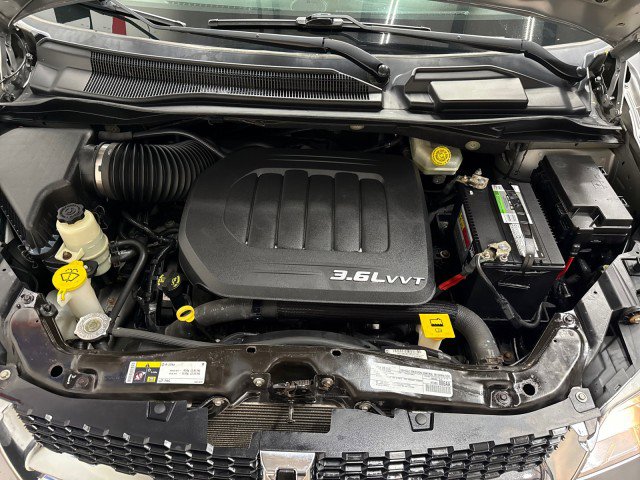 Used 2017 Dodge Grand Caravan SE w/ Power Window Group FWD image 43