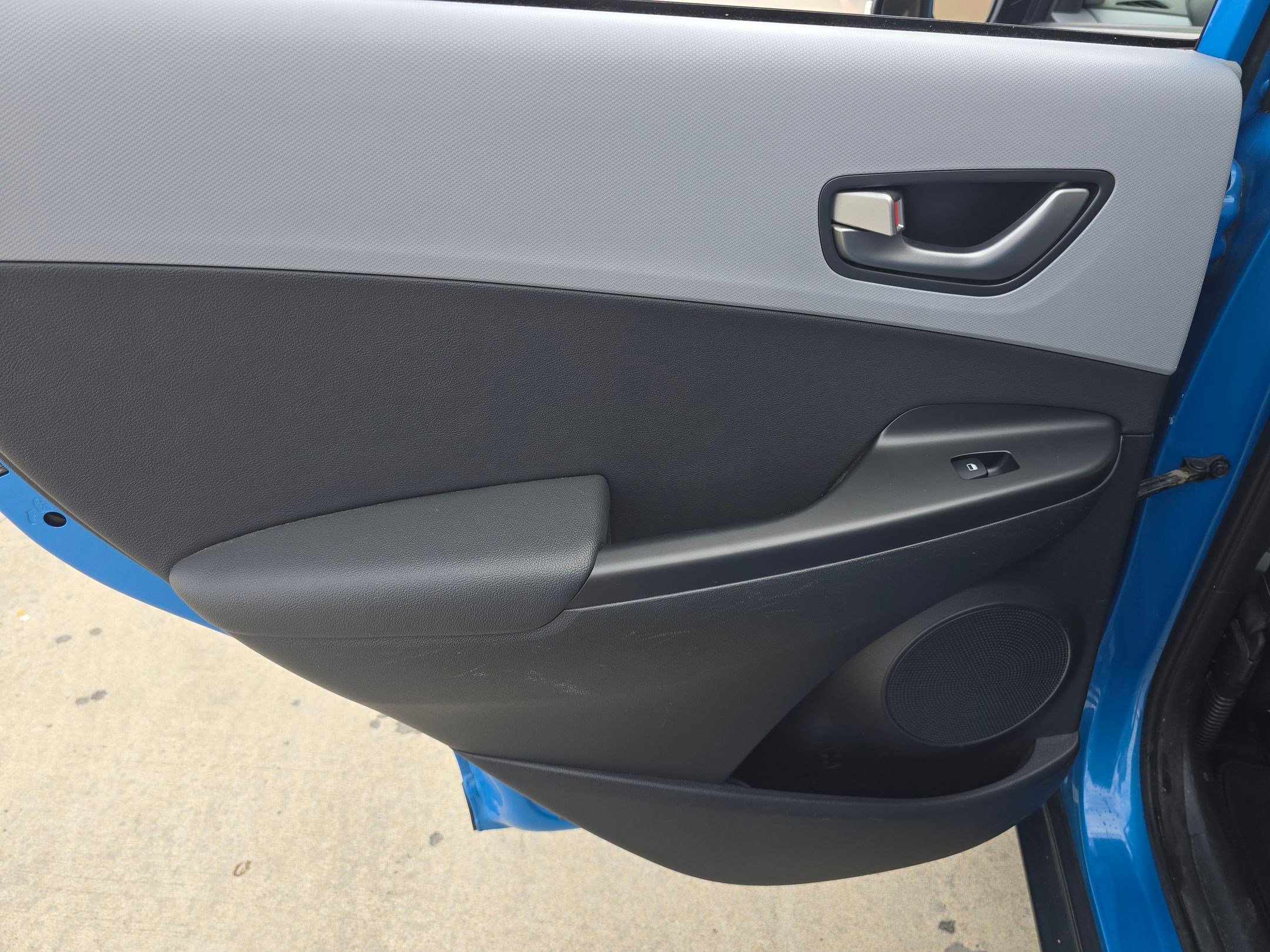 Used 2020 Hyundai Kona Ultimate w/ Cargo Package image 21