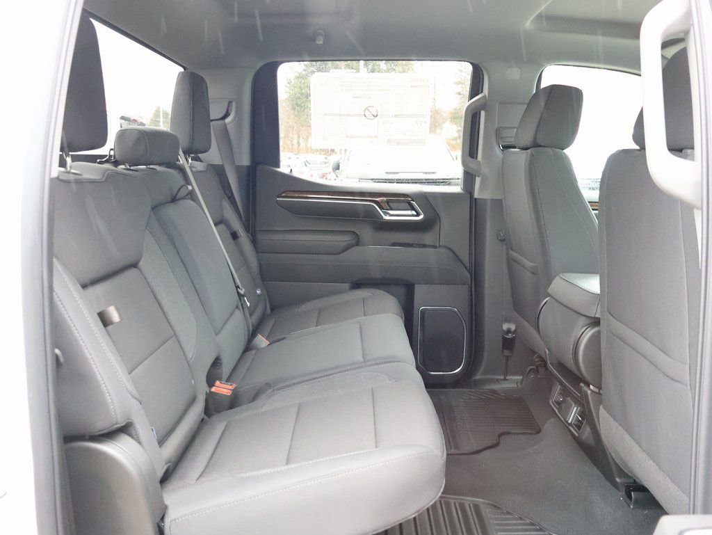 New 2026 GMC Sierra 1500 Elevation image 40