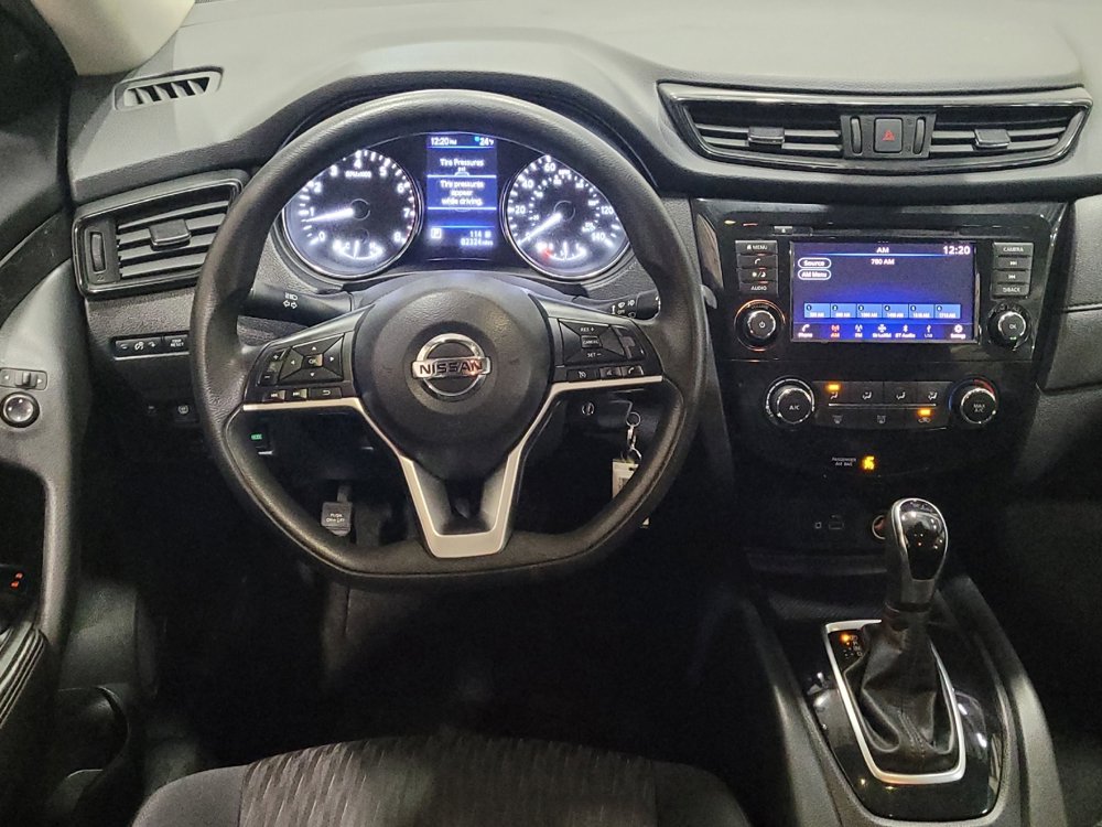 Used 2019 Nissan Rogue S image 22