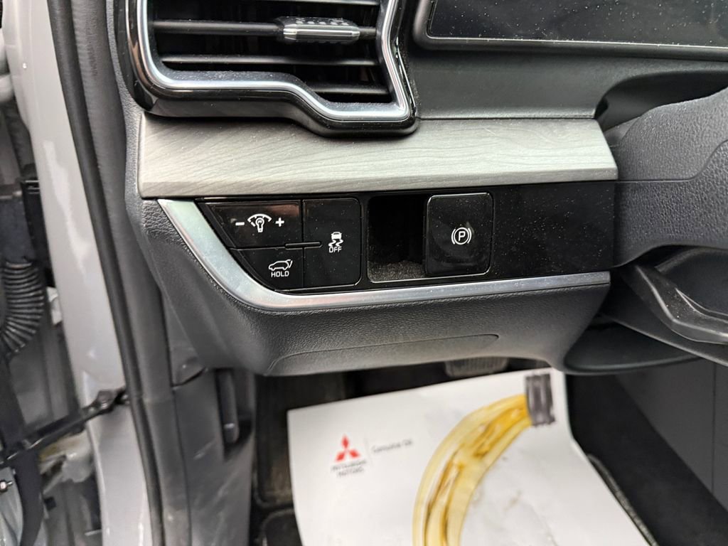 Used 2024 Kia Sportage X-Line w/ X-Line Premium Package image 29