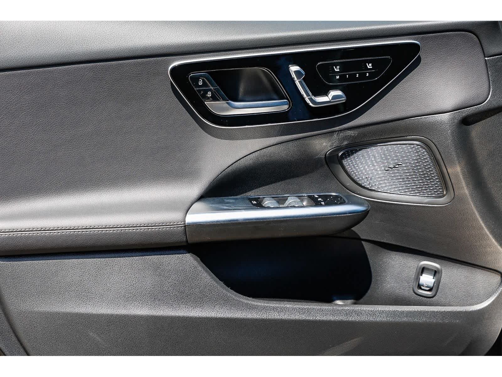 New 2025 Mercedes-Benz C 300 Sedan image 21