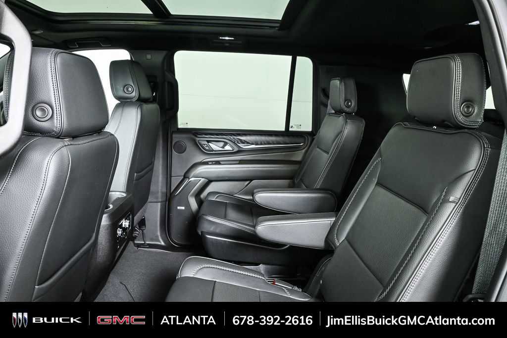Used 2024 GMC Yukon XL Denali image 19