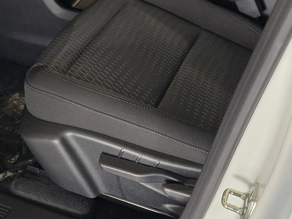 New 2026 Chevrolet Equinox LT FWD image 22