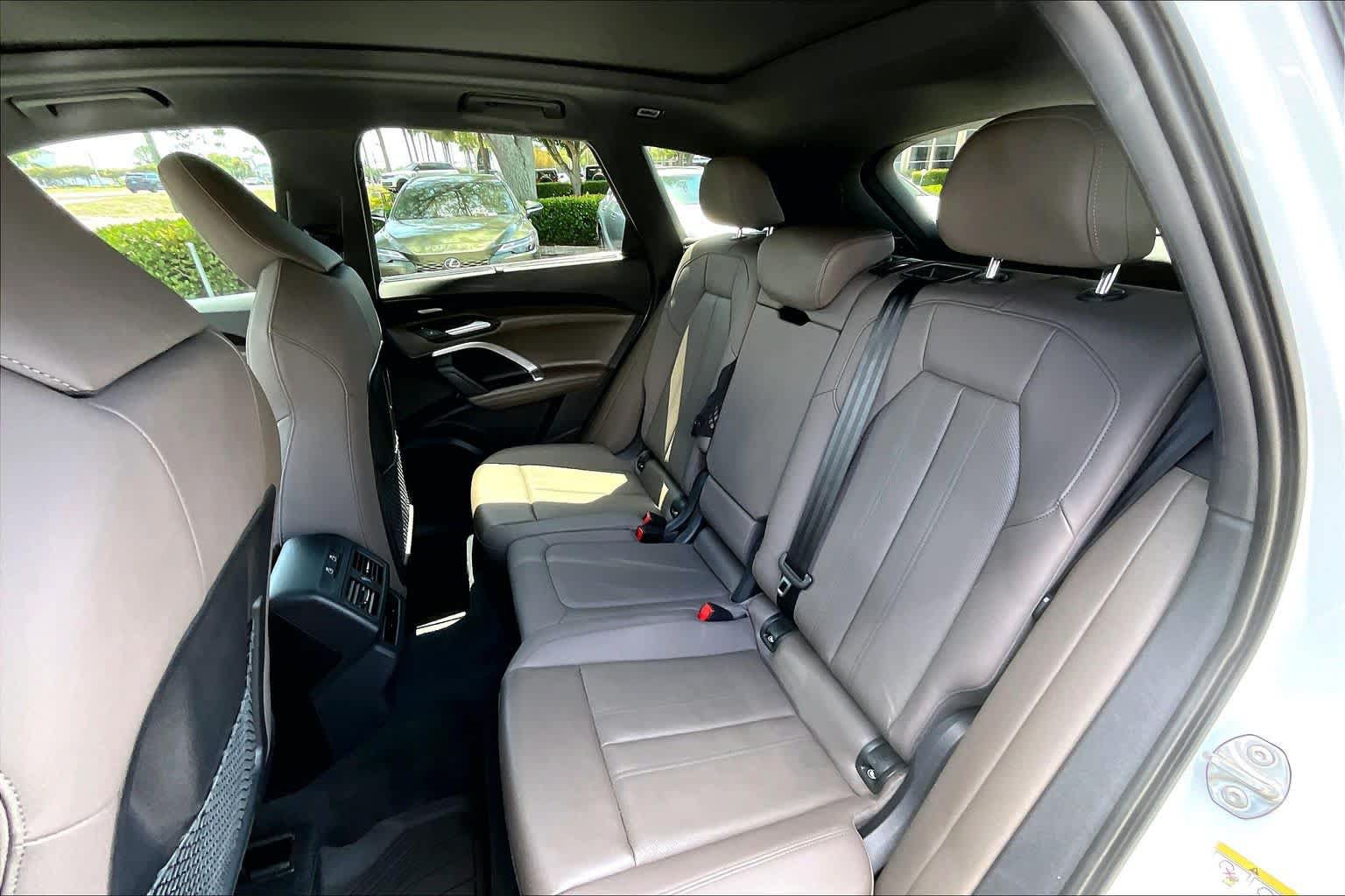 Used 2025 Audi Q5 Premium Plus w/ Premium Plus AWD/4WD image 35