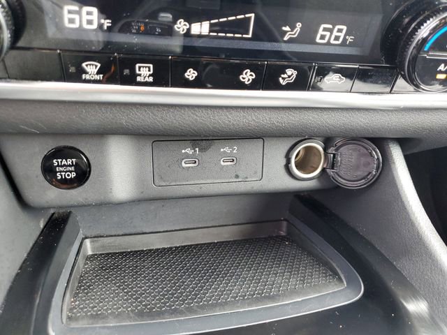 Used 2025 Nissan Rogue SV image 21