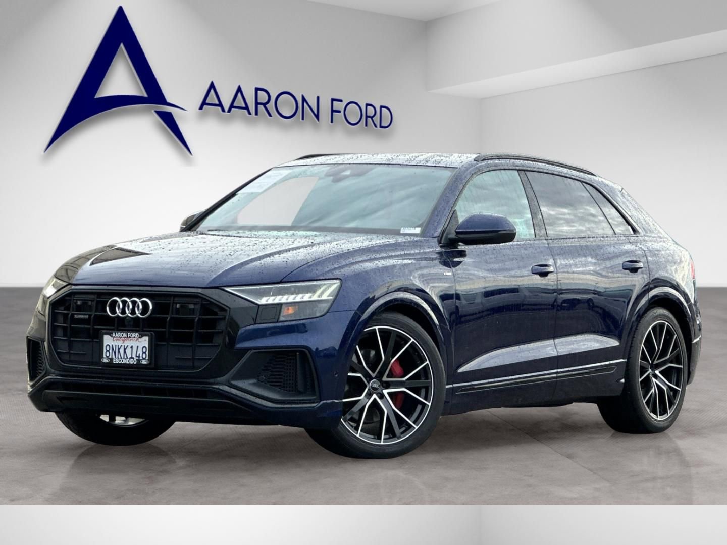 Used 2019 Audi Q8 Premium Plus w/ Premium Plus image 2