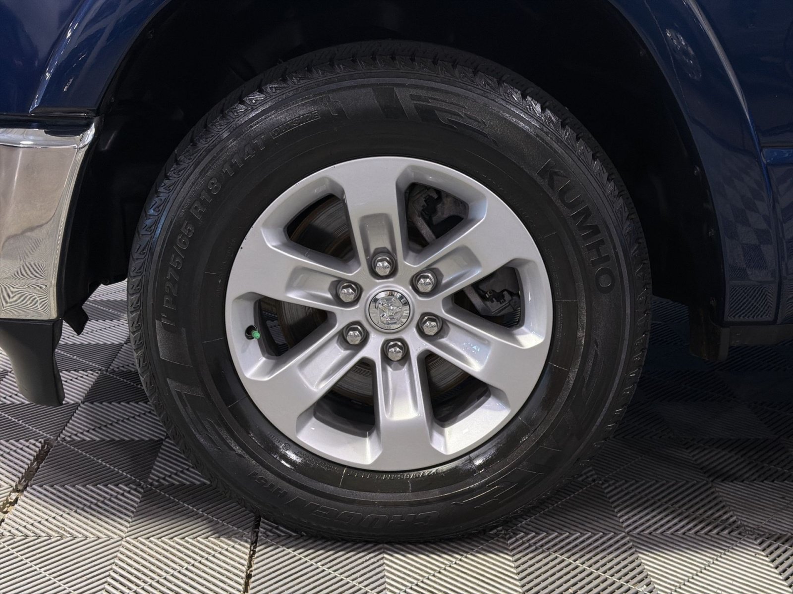 Used 2021 RAM 1500 Laramie AWD/4WD image 16