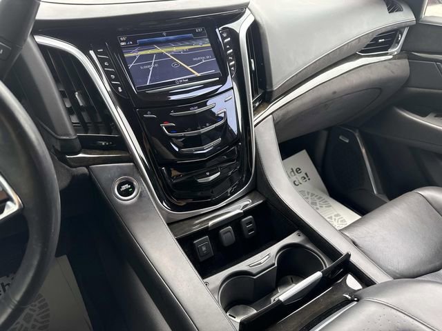 Used 2020 Cadillac Escalade Platinum AWD/4WD image 54