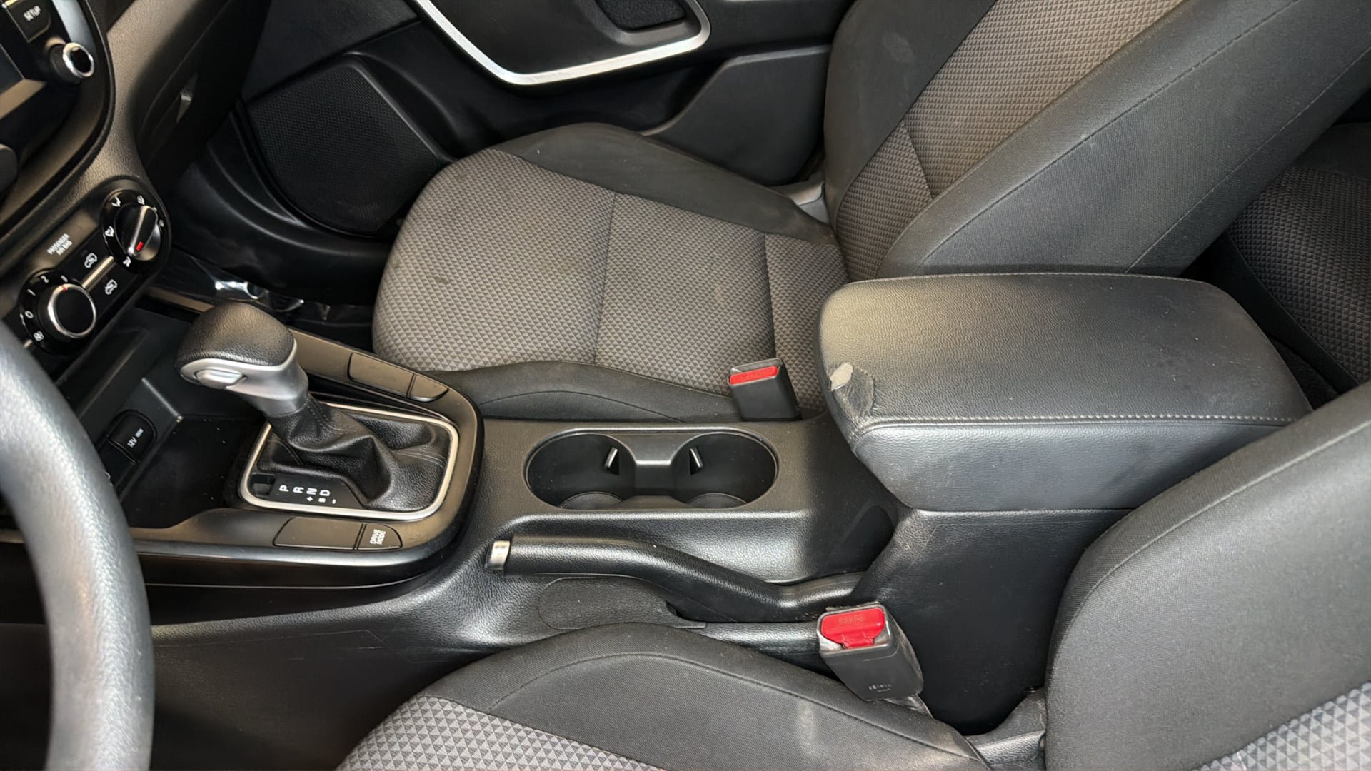 Used 2021 Kia Soul LX FWD image 26