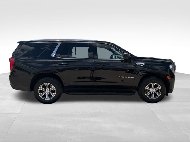Used 2023 GMC Yukon SLE AWD/4WD image 4
