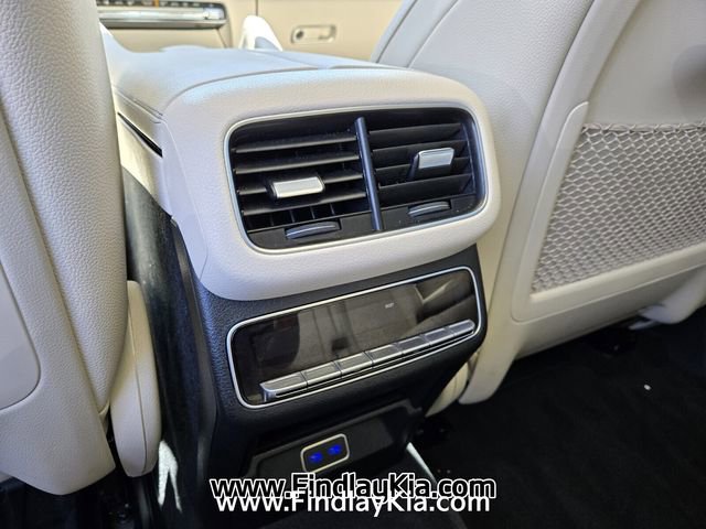 Used 2024 Mercedes-Benz GLS 450 4MATIC image 17