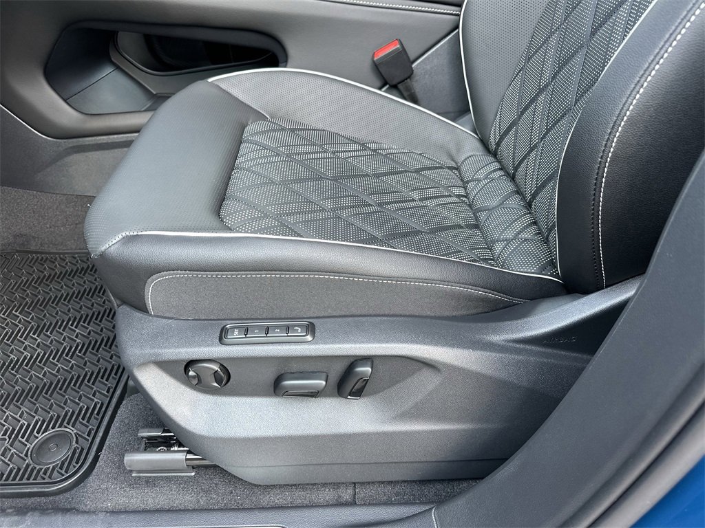 New 2026 Volkswagen Atlas SEL Premium R-Line image 13