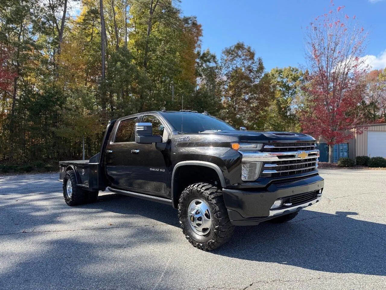 Used 2023 Chevrolet Silverado 3500 High Country image 1