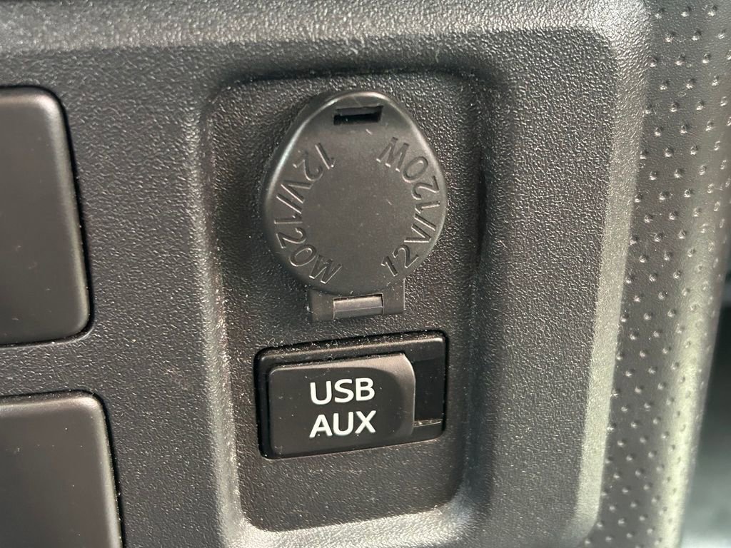 Used 2014 Toyota FJ Cruiser 4WD w/ Upgrade Package image 26