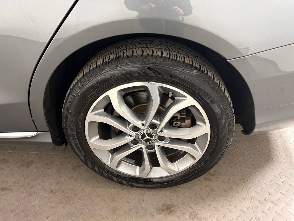 Used 2018 Mercedes-Benz C 300 4MATIC Sedan image 12