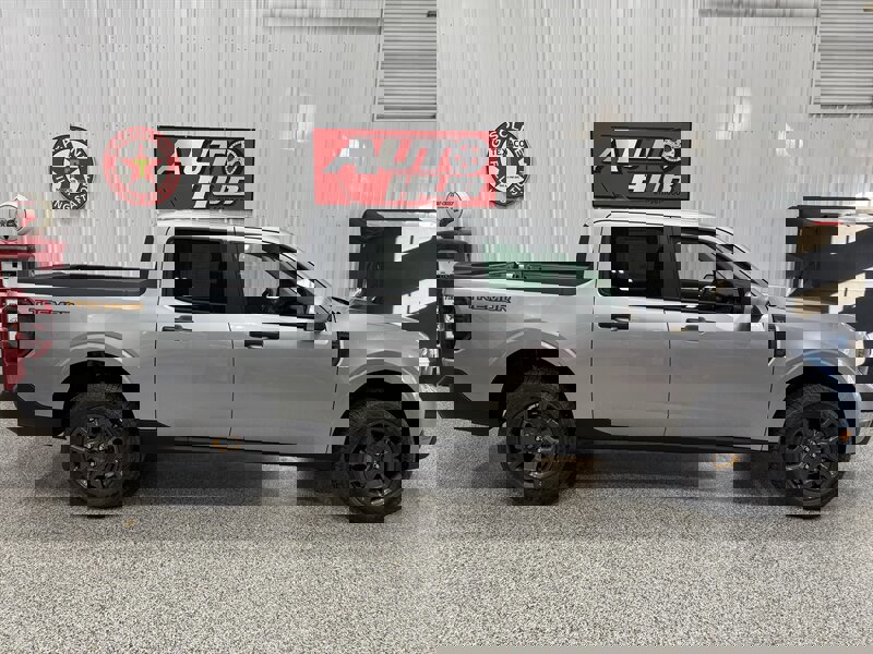 Used 2023 Ford Maverick Tremor w/ Tremor Off-Road Package AWD/4WD image 3