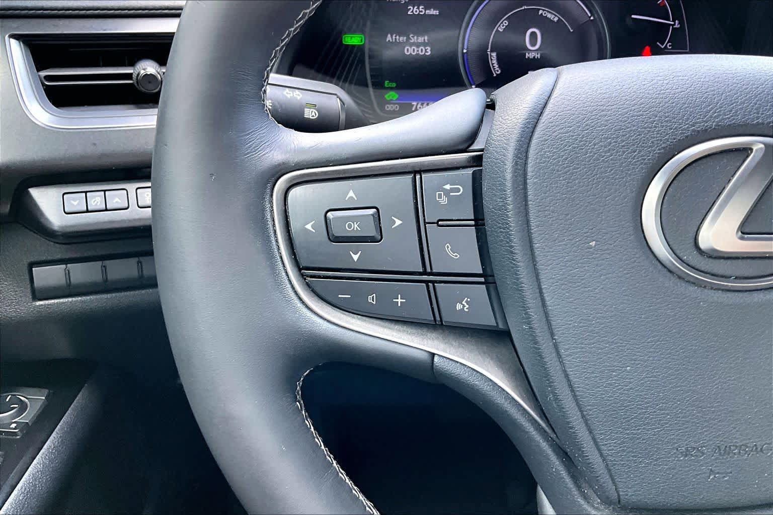Used 2021 Lexus UX 250h w/ Premium Package AWD/4WD image 21