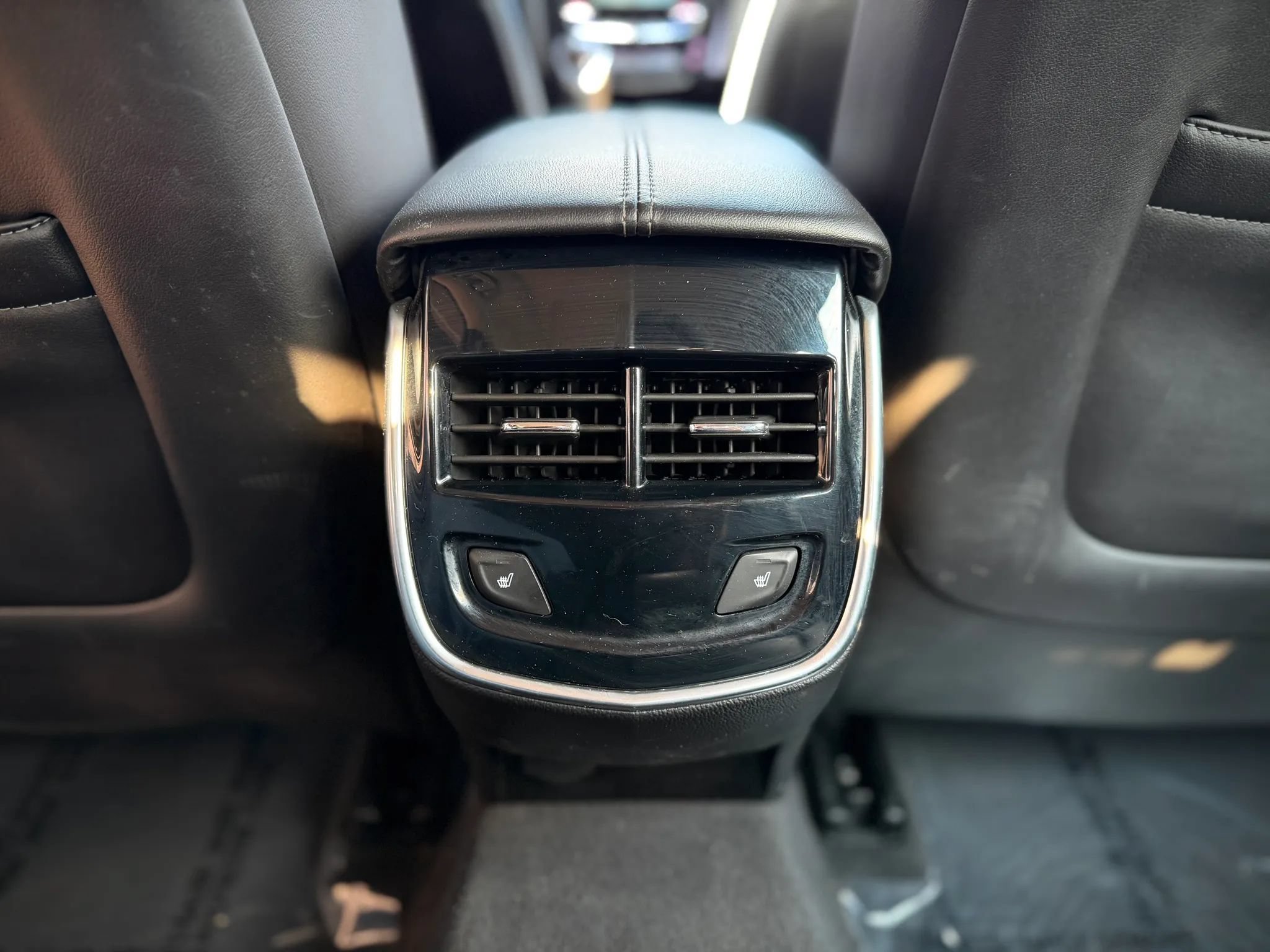 Used 2015 Cadillac XTS Luxury AWD/4WD image 13