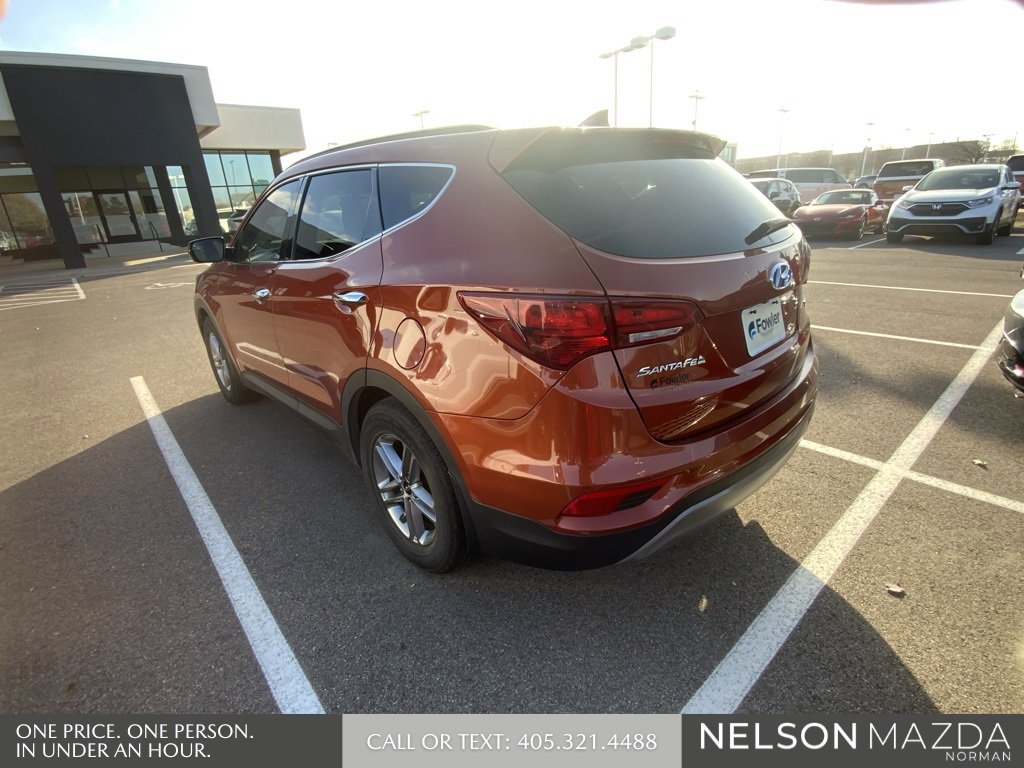 Used 2017 Hyundai Santa Fe Sport image 5