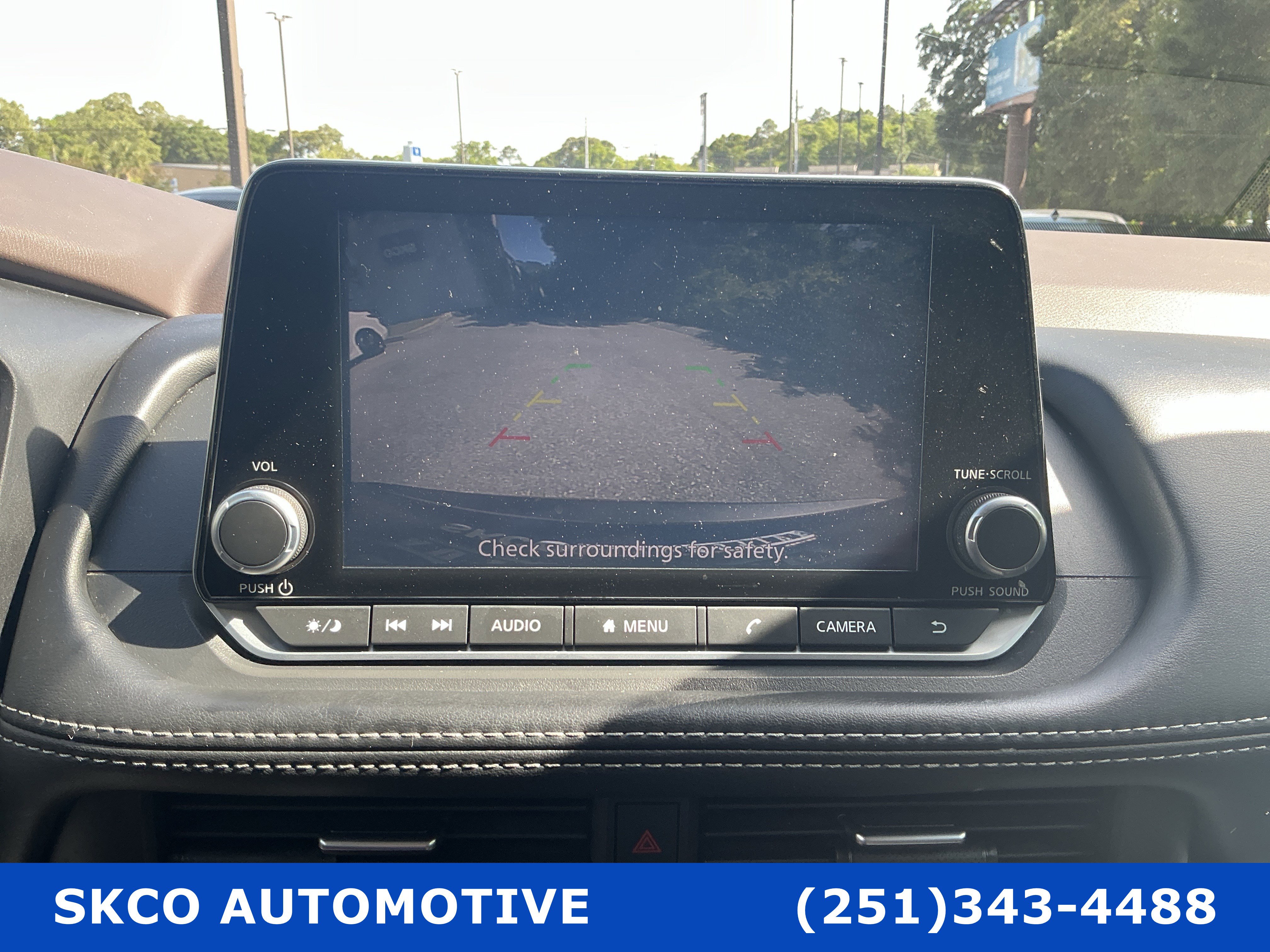 Used 2023 Nissan Rogue S FWD image 26