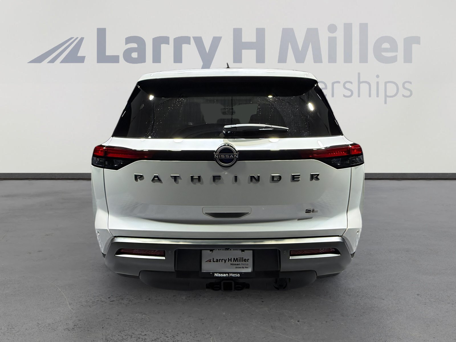 New 2026 Nissan Pathfinder SL FWD image 4