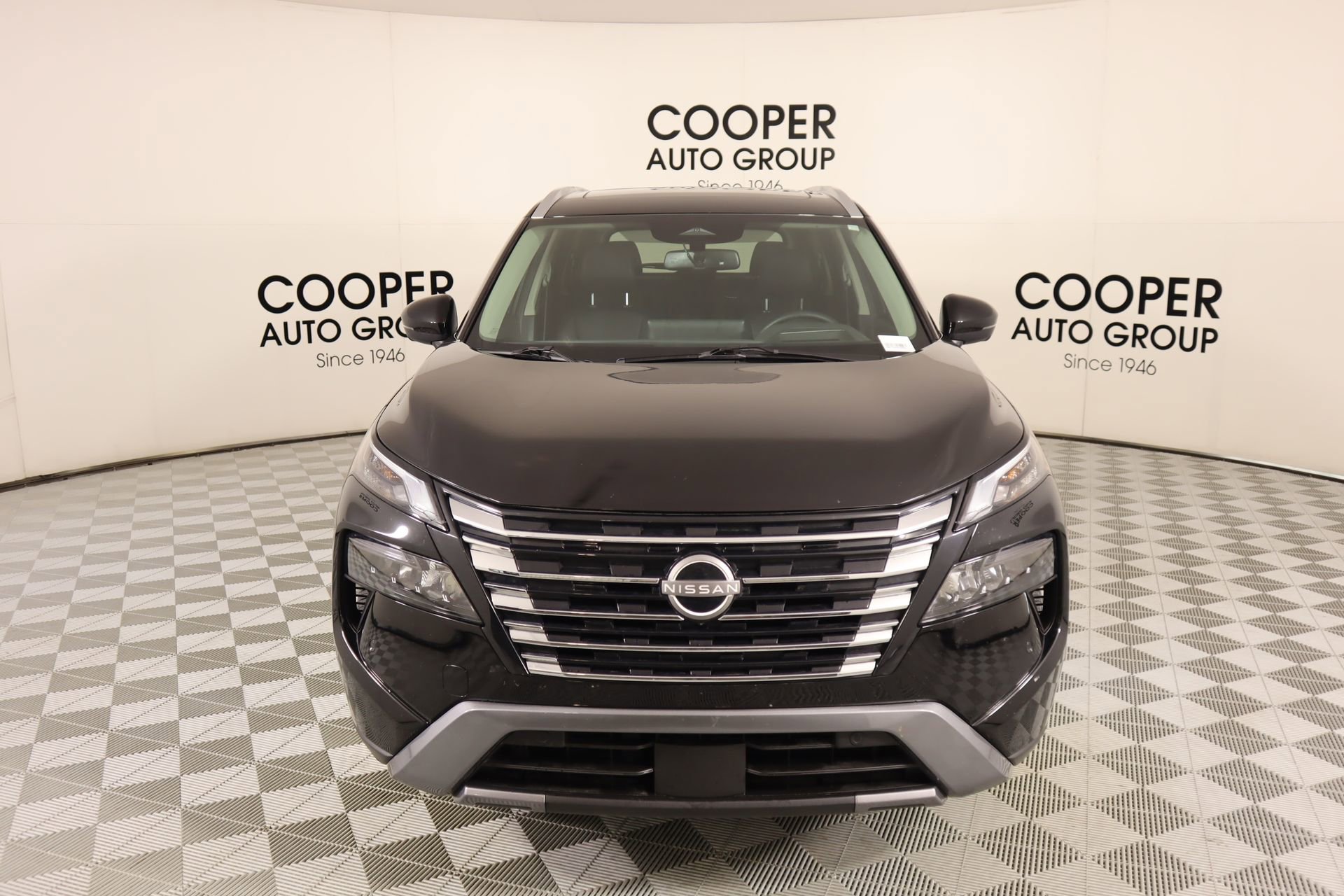 Used 2025 Nissan Rogue SL w/ SL Premium Package AWD/4WD image 10