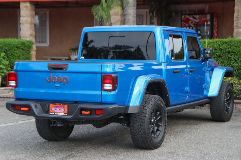 Used 2023 Jeep Gladiator Mojave w/ Trailer Tow Package AWD/4WD image 9
