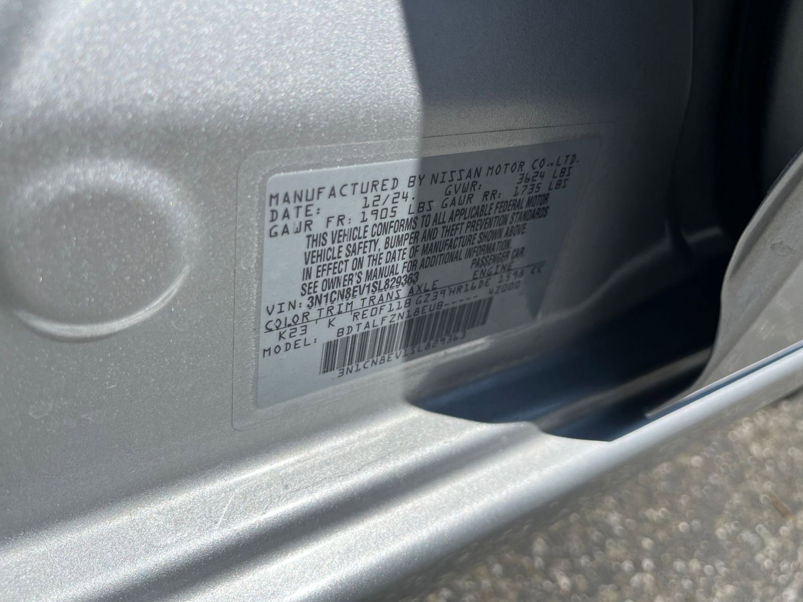 Used 2025 Nissan Versa SV FWD image 27