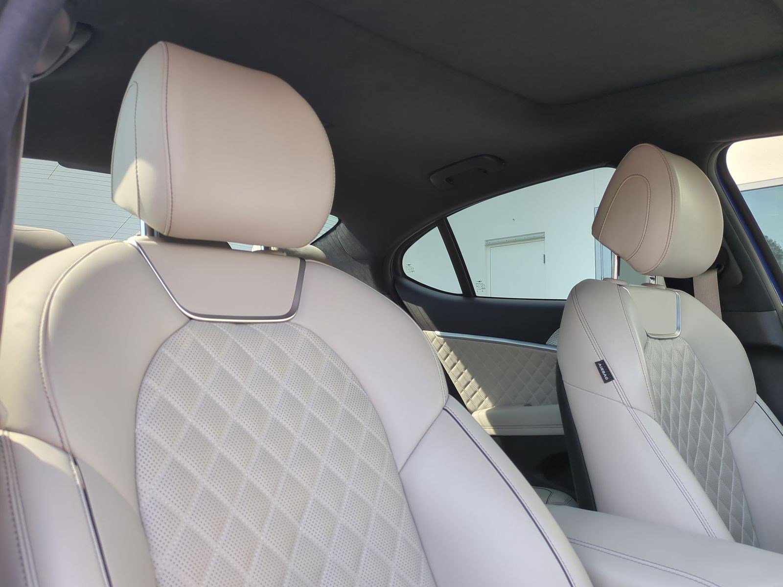 Used 2023 Genesis G70 3.3T image 33