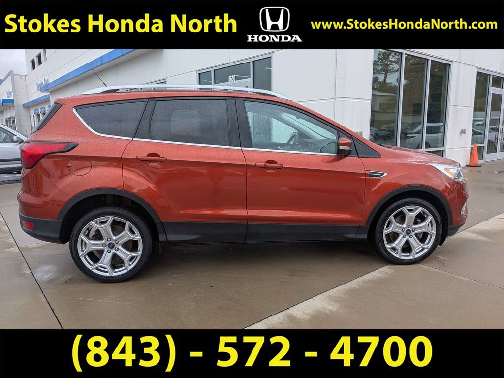 Used 2019 Ford Escape Titanium FWD image 9