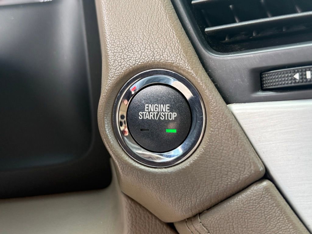 Used 2015 GMC Yukon SLT w/ HD Trailering Package image 23