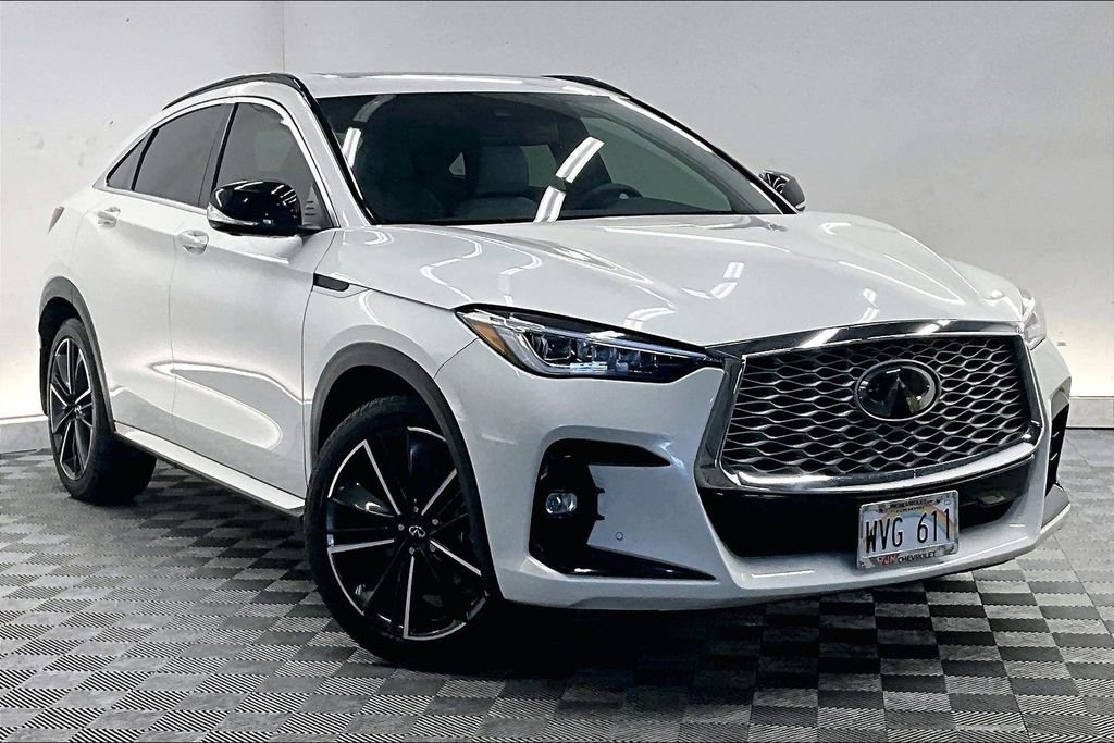 Used 2023 INFINITI QX55 Essential image 11