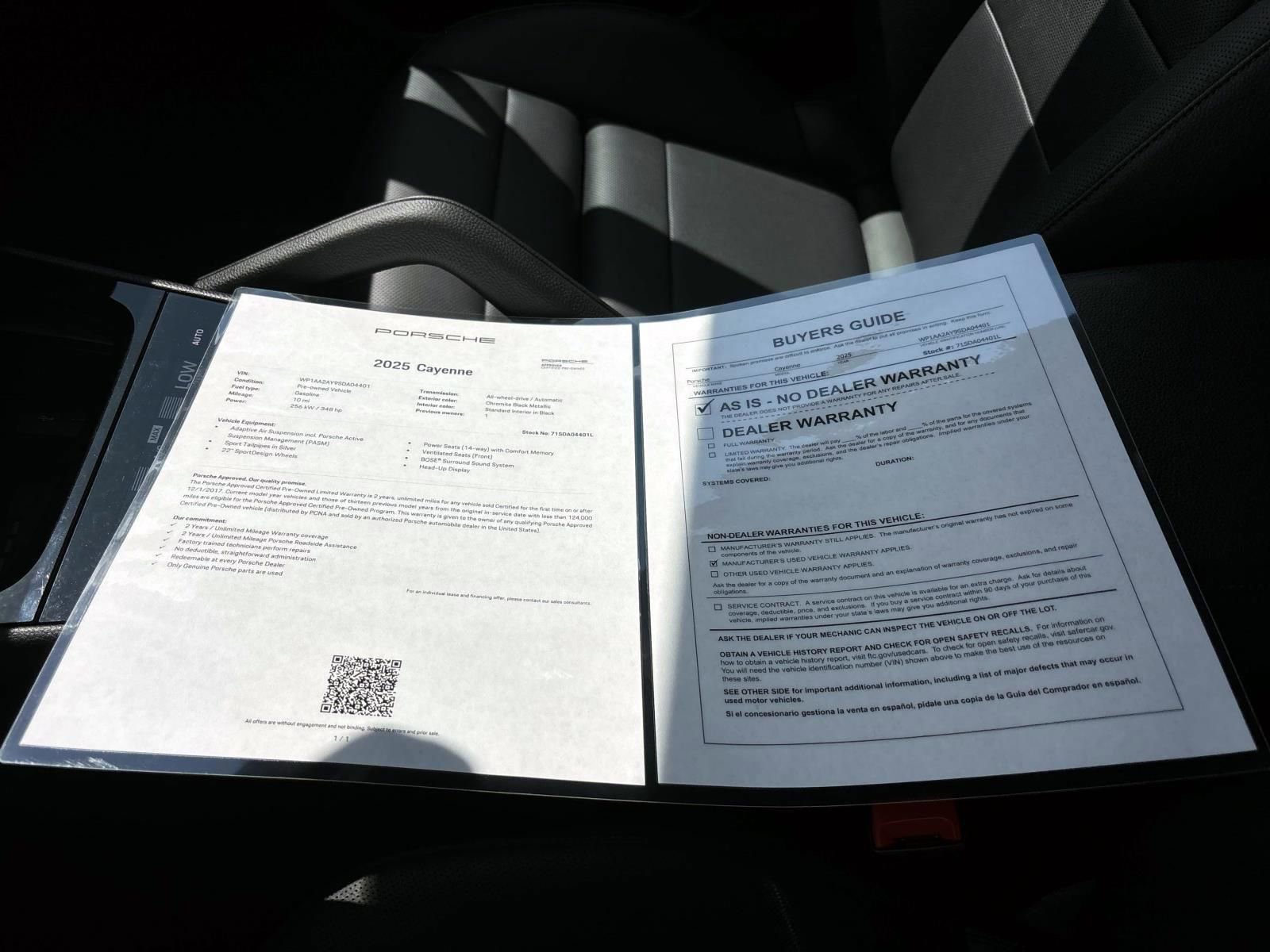 Used 2025 Porsche Cayenne AWD/4WD image 38