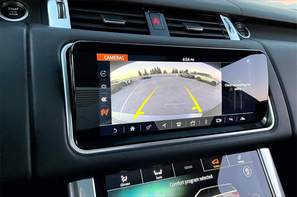 Used 2022 Land Rover Range Rover Sport SVR image 14