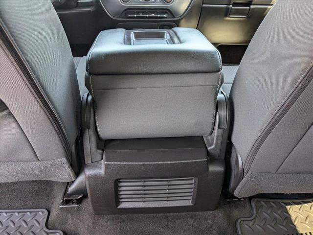 Used 2018 Chevrolet Silverado 1500 LT w/ LT Eassist Package AWD/4WD image 18