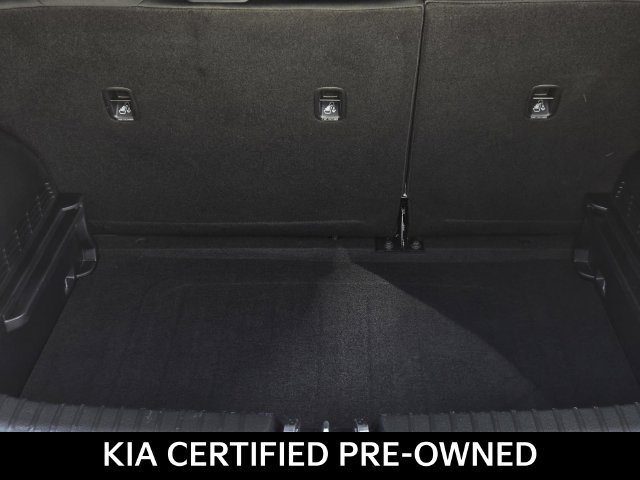 Certified 2025 Kia Soul LX w/ LX Technology Package FWD image 9